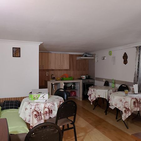 Jesis Batumi Pansiyon Dış mekan fotoğraf