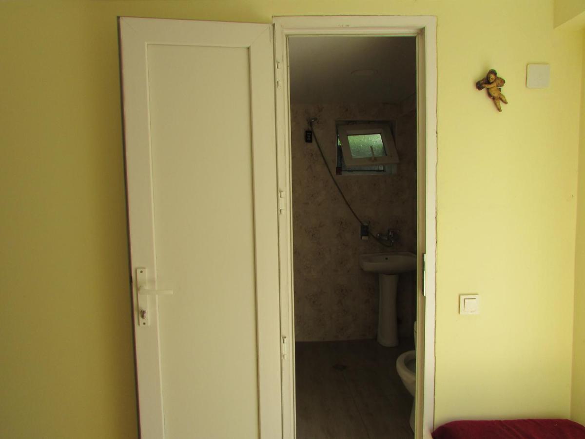 Jesis Batumi Pansiyon Dış mekan fotoğraf
